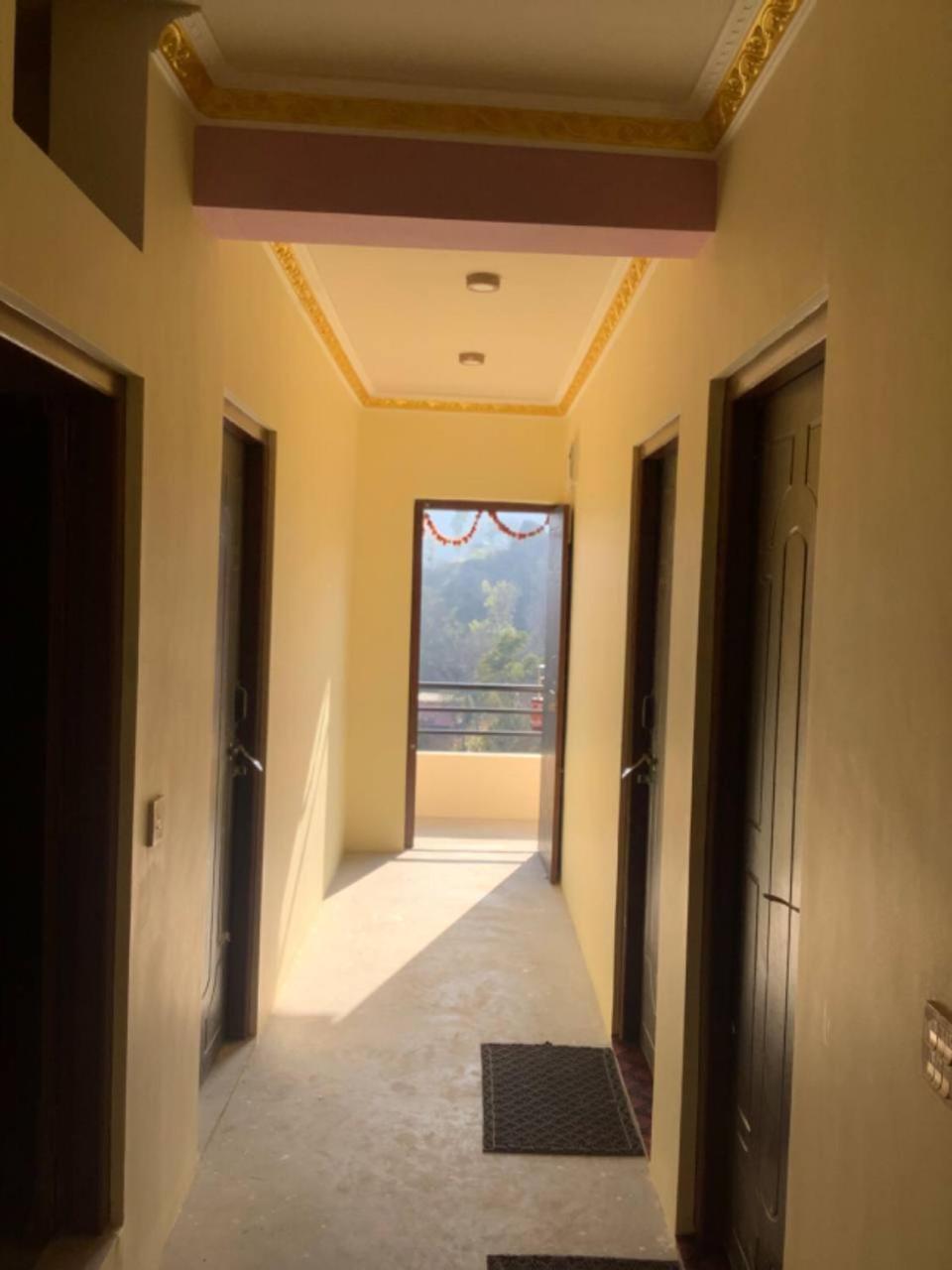 Countryside Comfort Homestay ナガルコット エクステリア 写真